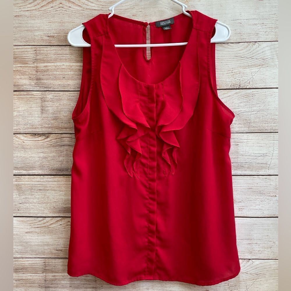 ‎KENNETH COLE REACTION RED TOP WITH RUFFLE FRONT